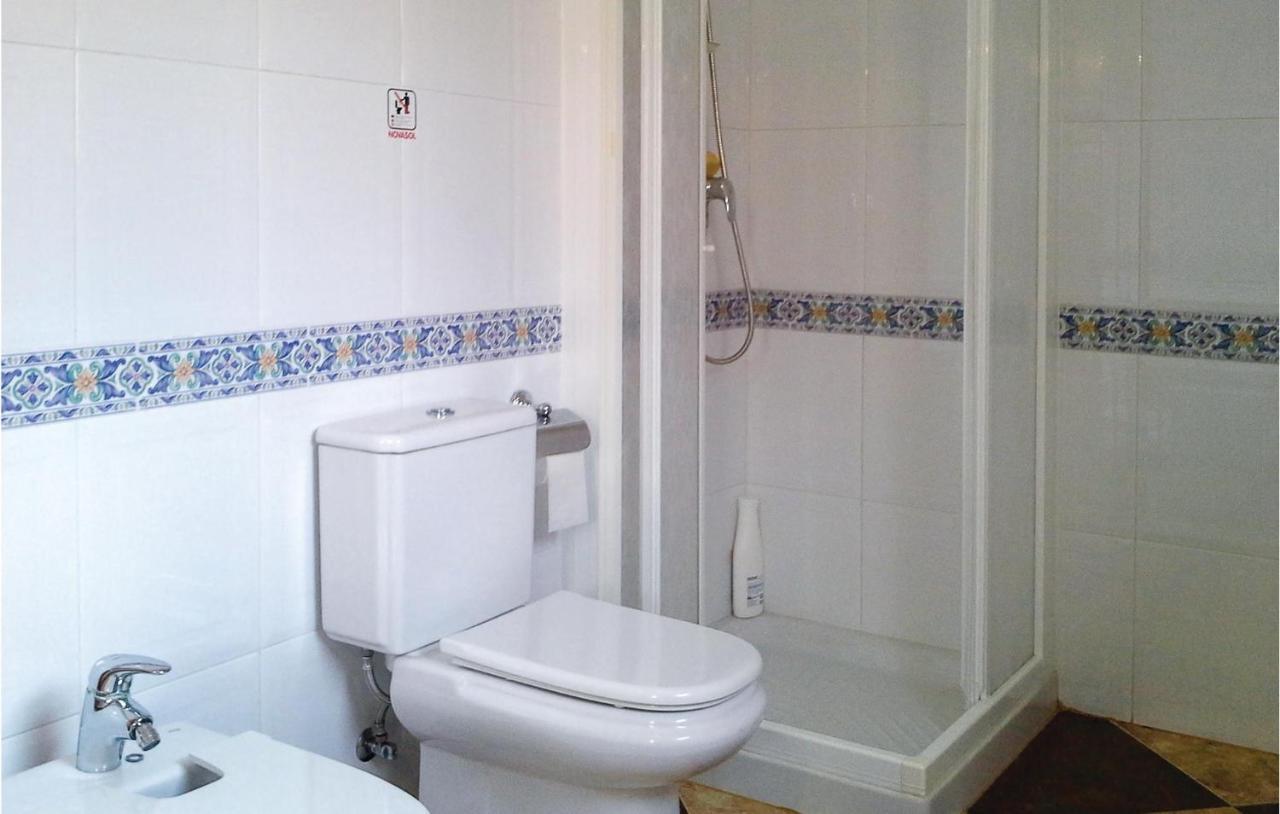 Awesome Home In Portman With Kitchen 외부 사진
