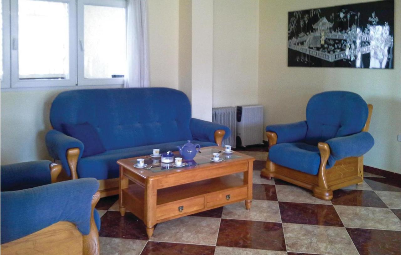 Awesome Home In Portman With Kitchen 외부 사진